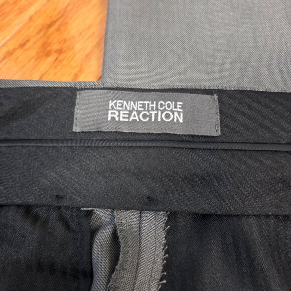 Kenneth Cole Reaction dress pants 32x30 - Picture 3 of 8